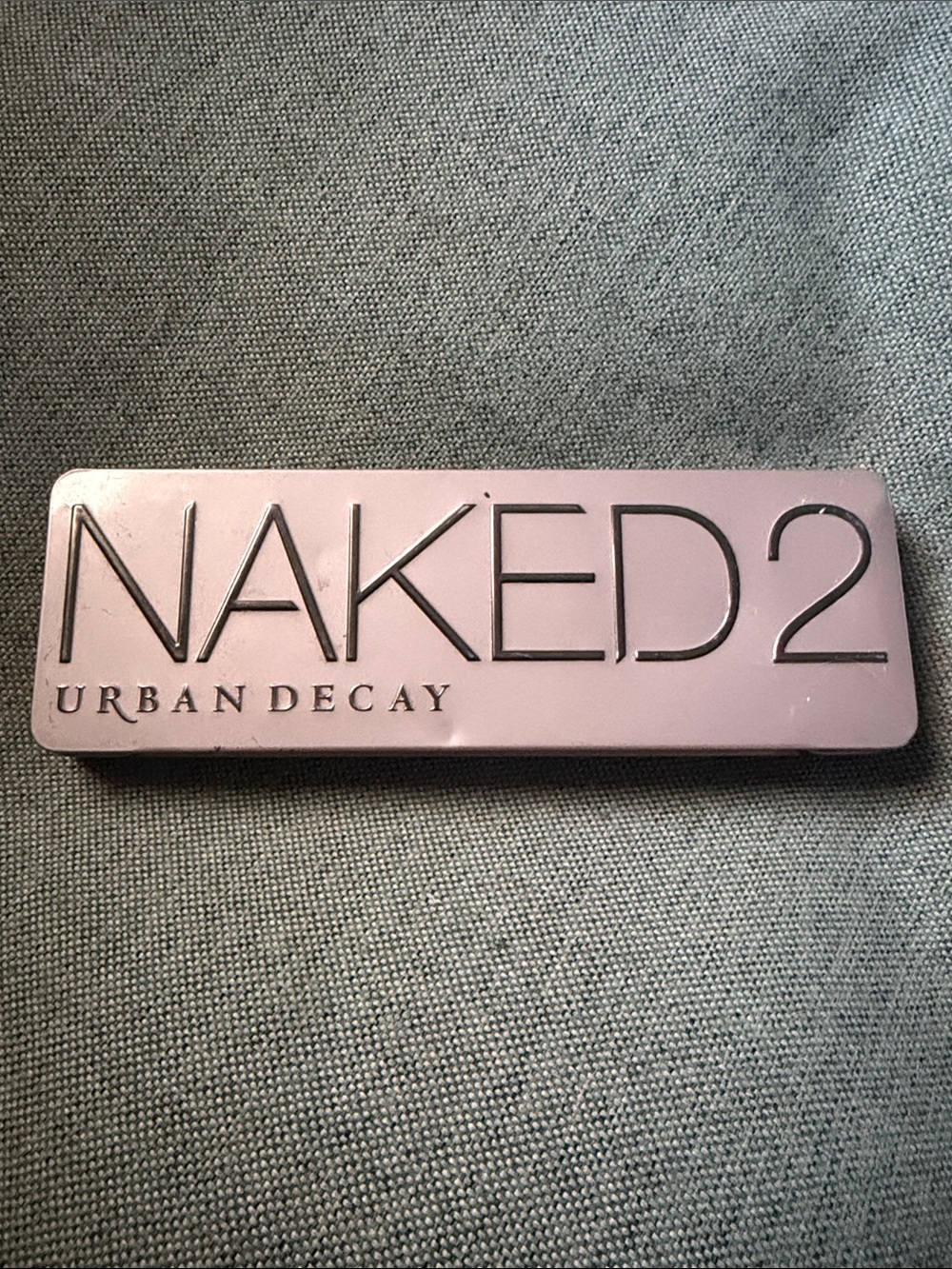 Urban Decay Naked2 Eyeshadow Palette - Blush Pink Metal Case
